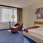 Western Mitte 4*