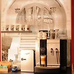 Western Mitte 4*