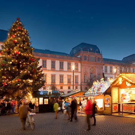 Western Mitte 3*