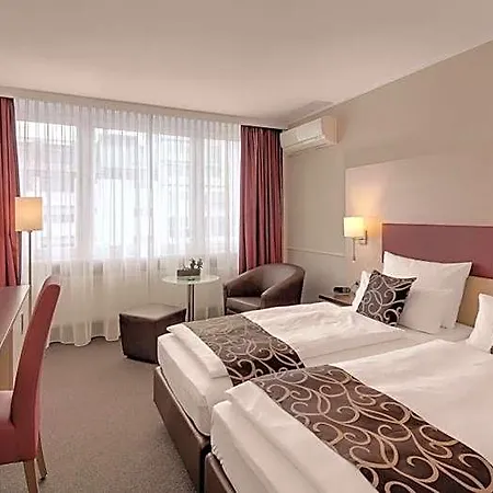 Western Mitte Hotell 3*
