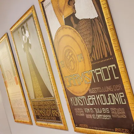 Western Mitte ホテル 4*