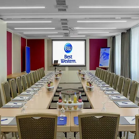 Hotel Western Mitte 4*